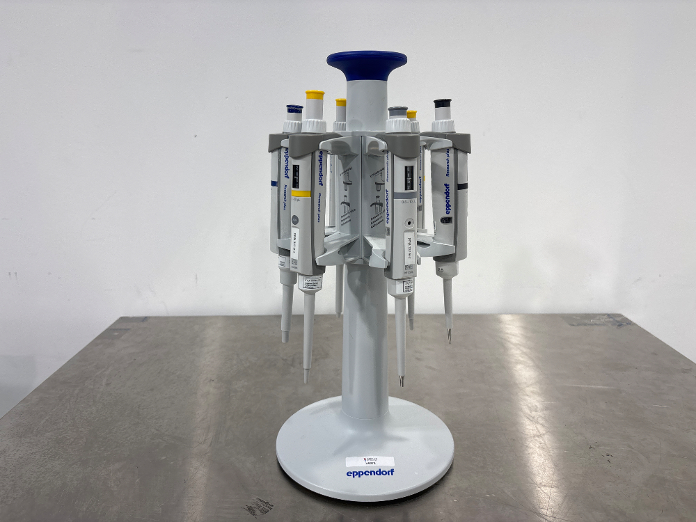 Image of Eppendorf Research Plus Pipettes x6 With Stand